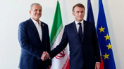 Pezeşkiyan Macron ile görüştü: 'Müzakere ablukanın kaldırılmasına bağlı'