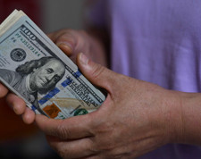 Yıl sonu dolar kaç olur? Dev banka duyurdu: Dolar 4 lira birden...