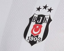 Beşiktaş'ın borcu belli oldu! Miktarı duyanlar kulaklarına inanamadı