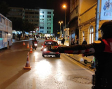 İstanbul'da dev asayiş operasyonu: 984 kişi gözaltına alındı