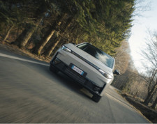 Elektrikli SUV pazarına yeni bir seçenek eklendi: Leapmotor C10 AWD tanıtıldı