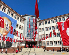 29 Ekim okullar tatil mi? Çarşamba günü okul var mı?