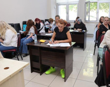 KO-MEK'ten 7 farklı dilde kariyer desteği