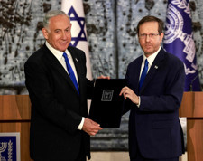 İsrail Cumhurbaşkanı Herzog'un en büyük sınavı: Netanyahu koşulsuz af istiyor