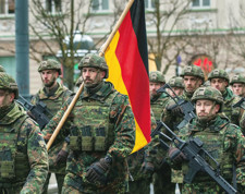 ALMANYA’NIN 2026 BÜTÇESİ! Borçlanma pahasına savaş ısrarı