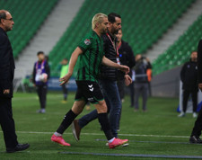 Caner Erkin’e 5 maç ceza verildi