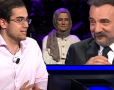 18 yaşındaki yarışmacı 1 milyon TL'lik soruya geldi