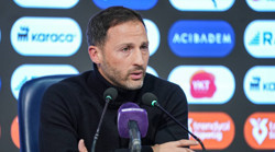 Fenerbahçe Teknik Direktörü Domenico Tedesco, Başakşehir beraberliğini değerlendirdi