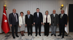 Vatan Partisi’nden AK Parti İzmir İl Başkanlığı’na ziyaret