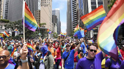 Türkiye Batı'ya benzemez! Dijitalleşme ve küreselleşmenin insanı hedef almasını seyredemeyiz