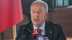 Hulusi Akar’dan S-400 açıklaması: ‘O kalkınca doğrudan F-35 başlayacak’