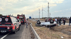 Çorlu'da AFAD aracı su kanalına devrildi: 2 yaralı