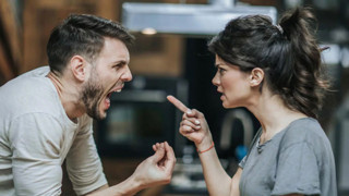 Evliliğin boşanmaya doğru gittiğini gösteren 4 işaret