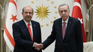 KKTC Cumhurbaşkanı Tatar Türkiye'de! Cumhurbaşkanı Erdoğan ile bir araya geldi