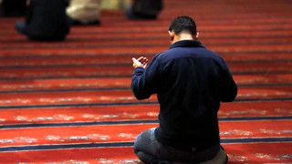 Regaib Kandili'nde kılınması gereken bir namaz var mıdır?