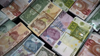 Dolar yeni seviyede! Dolar bugün kaç lira ? 1 Euro kaç TL?
