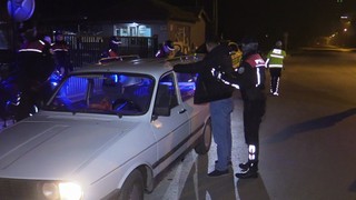 Adana'da dronlarla polis operasyonu