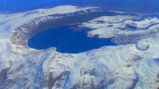 Dünyanın ikinci büyük krater gölü! Bitlis'te havadan böyle görüntülendi