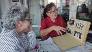 ‘Ben de öğretmen oldum anne’