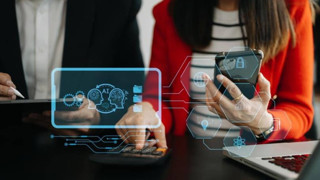 Galaxy sahiplerine büyük sürpriz: Telefonunuz bugün değişiyor!