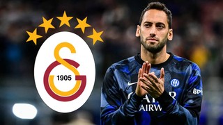 Galatasaray'da Hakan Çalhanoğlu transferiyle ilgili yeni gelişme! Menajeri İstanbul'a gelecek