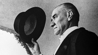 Tarihçilerin gizli belgeleri ortaya çıktı: Atatürk’e teklif edilen 13 şaşırtıcı soyadı!