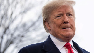 Bir gün öyle bir gün böyle: Kiev'e silah yardımını Pentagon durdurdu Trump yeniden başlatıyor