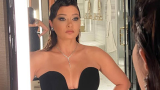 Serenay Sarıkaya sandılar! Nurgül Yeşilçay’ın gençlik hali olay oldu