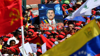 Venezuela halkı ayakta! 'Maduro'ya karşı olan Venezuela halkına karşıdır'