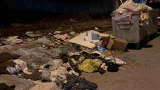 Kartal Belediyesi maaşları ödemedi! Çöp yığınları sokaklara taştı