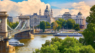 Dünyanın her yerinden turistler akın ediyor! İşte Avrupa'nın en ucuz şehirleri