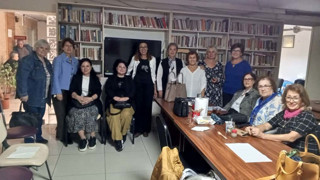 İzmir’de Öncü Kadın dayanışması