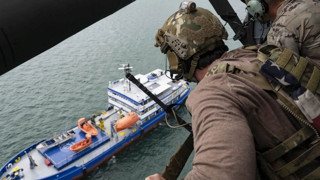 İngiltere Karayipler'deki 'uyuşturucu tekneleri' ile ilgili ABD istihbarat sağlamayı kesti