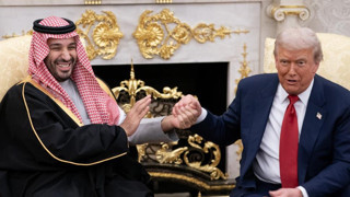 600 milyar dolar mutluluğu! Trump övmeye doyamadı