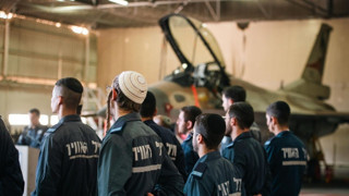 İsrailli asker, İran'a hassas istihbarat bilgileri sağlamakla suçlanıyor