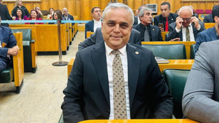 CHP'li vekil CHP'ye ateş püskürdü