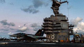 'Ya savaşacaktık ya ölecektik'... CNN USS Ford'daki yangının videosunu sızdırdı: Dünyanın en büyük uçak gemisi cayır cayır yanmış