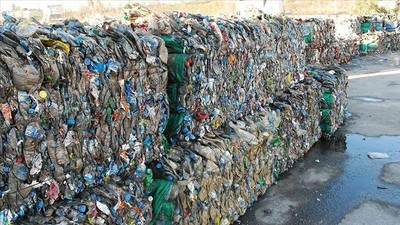 Türkiye plastik atık ithalatına yeniden başlıyor