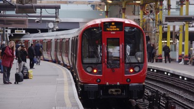 Londra metrosunda grev: 4 bin personel katılıyor