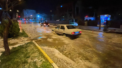 Gaziantep ve Kilis'te ceviz büyüklüğünde dolu yağdı