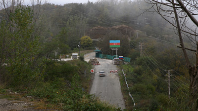 Karabağ'da Azerbaycan polisi Rus Barış Gücü noktalarını devraldı