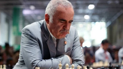 Rusya Kasparov'u terör listesine ekledi