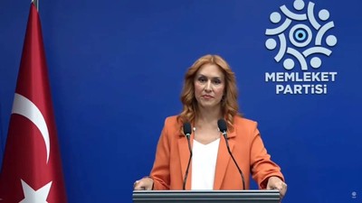 Memleket Partisi'nde 31 Mart depremi! Parti Sözcüsü İpek Özkal önce görevlerinden şimdi de partiden istifa etti!