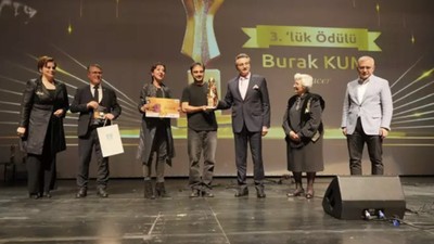 ‘Sinemanın büyülü ışığıyla karanlıktan aydınlığa…’