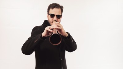 Doğu-Batı sentezciliği değil, damıtılmış, yaratıcı müzik