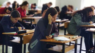 Okullarda İngilizce dersi kaldırıldı mı?
