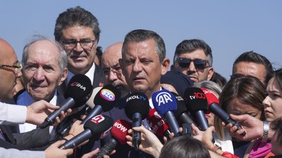 Özel'den Erdoğan'a teğmenler yanıtı: Teğmenler kılıcı kime çekerler biliyor musun?