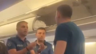 THY uçuşunda kriz! '10 tane fabrikam var' diyerek zorluk çıkardı: Kara listeye alındı