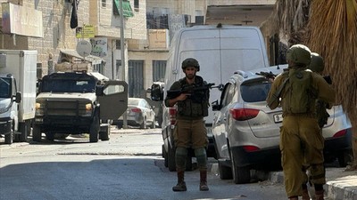 İsrail işgal altındaki Batı Şeria'da 40 kişiyi gözaltına aldı