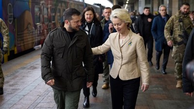 AB'den ikiyüzlülük sanatının nadide örneği: Von der Leyen enerji maliyetlerindeki büyük yükselişi itiraf etti ancak kendisini değil Rusya'yı suçladı